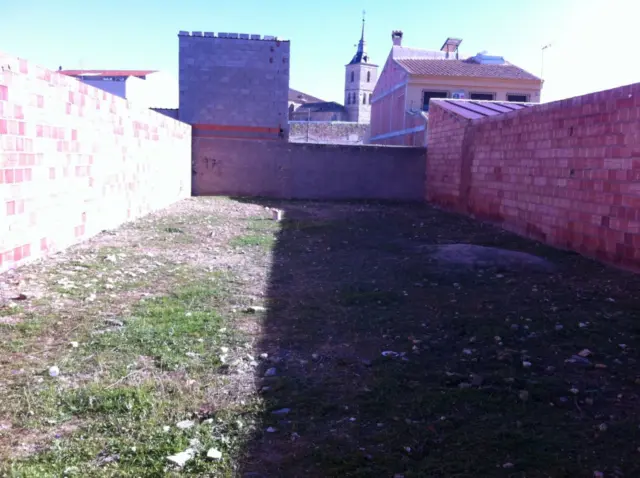 Land for rent in Calle de la Torre de Vejezate, 4, Socuéllamos of 200 €<span>/month</span>