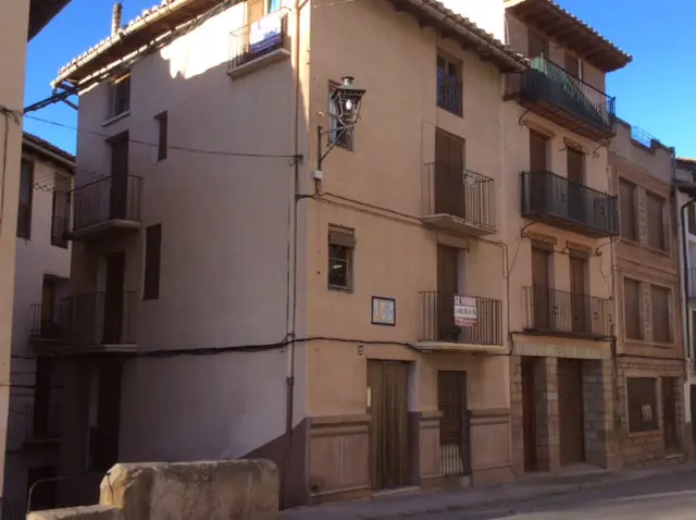 Detached house for sale in Hispano America, Mora de Rubielos of 130.000 €