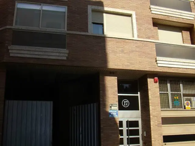 Commercial premises for sale in Calle de Miguel Servet, number 17, near Calle Bailén, Centro-Villacerrada-Pajarita (Albacete Capital) of 94.500 €