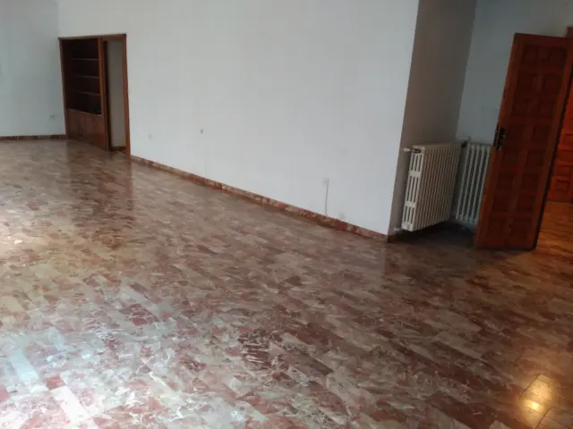 Apartment on Calle Tinte, 19