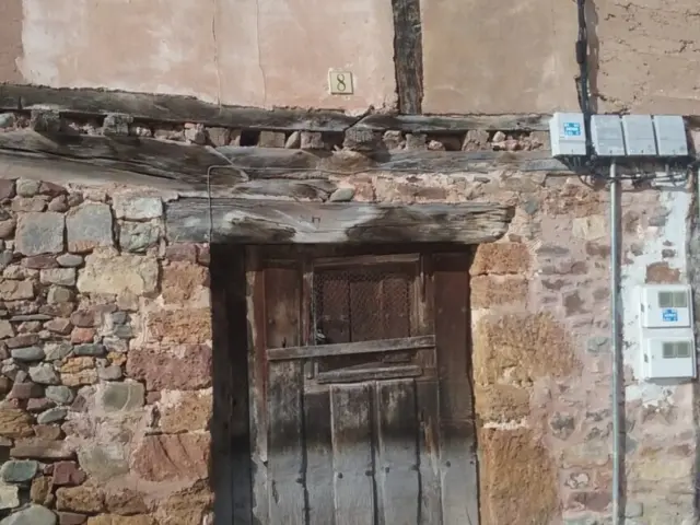Casa rústica en Barrio Blanco, 7