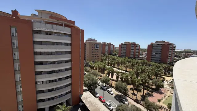 Apartment on Perséfone Street, 7