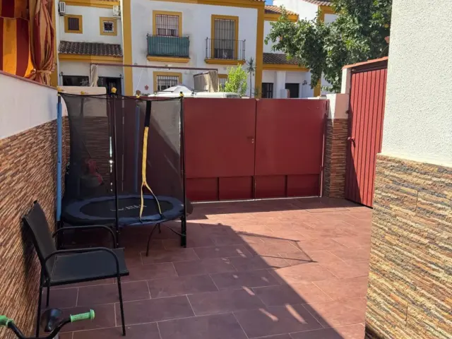 Semi-detached house on Calle Inca, 1