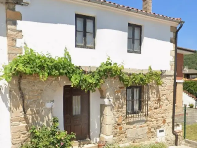 Casa adosada en calle Barrio Galizano, 73R