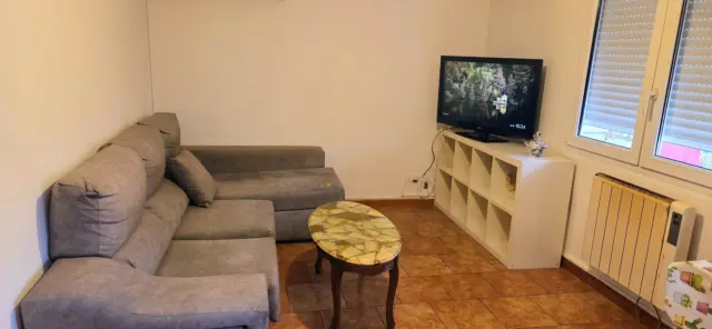 Top-floor apartment on Calle de la Fábrica, 3