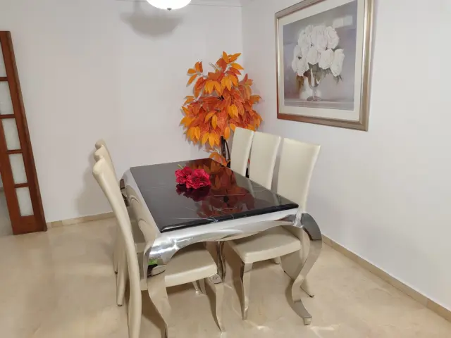 Apartment at Plaza de los Niños, 1