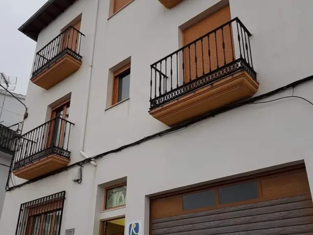 Semi-detached house on Calle del Herrón, 22
