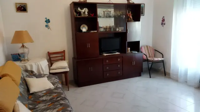 Piso en calle de Cervantes, 120