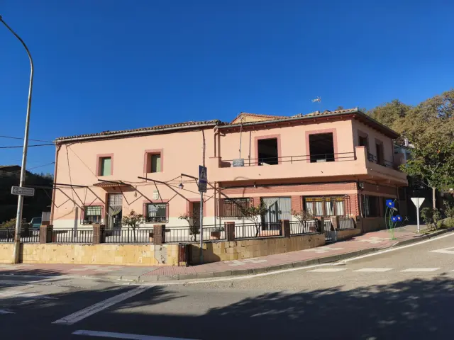 Casa rústica en Avenida de la Constitución, 1