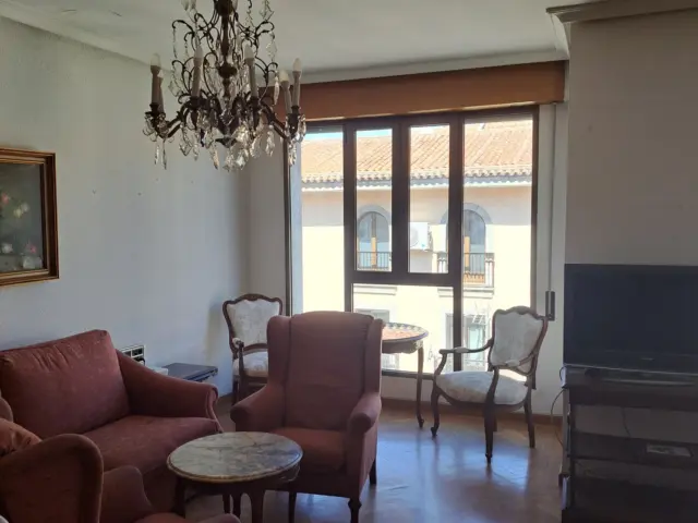 Apartment on Avenida de Alfonso VIII, 21