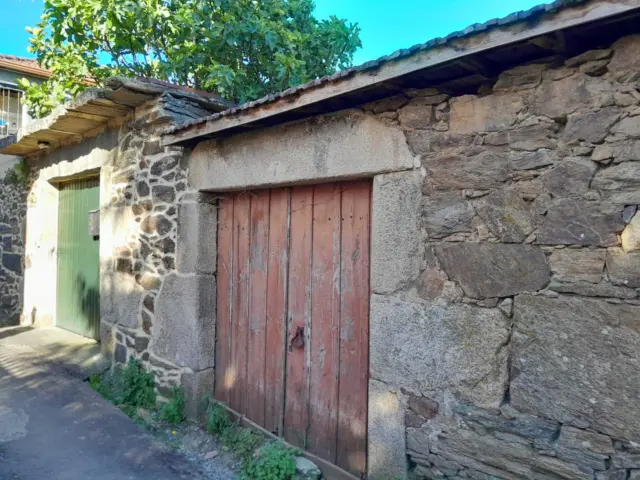 Rustic house in Aldea A Lampaza, 1