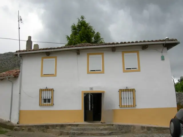 Casa rústica en Plaza Mayor, 1