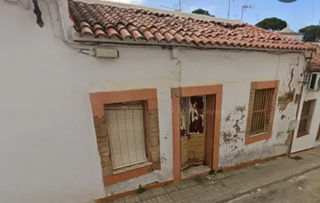 Single-family home on Calle de Santa Bárbara, 12
