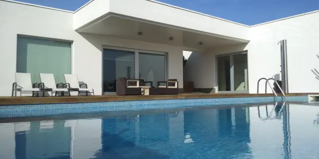 Single-family home at 1 Fonte Osanto Street