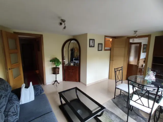 Apartment on Calle de las Camelias, 22
