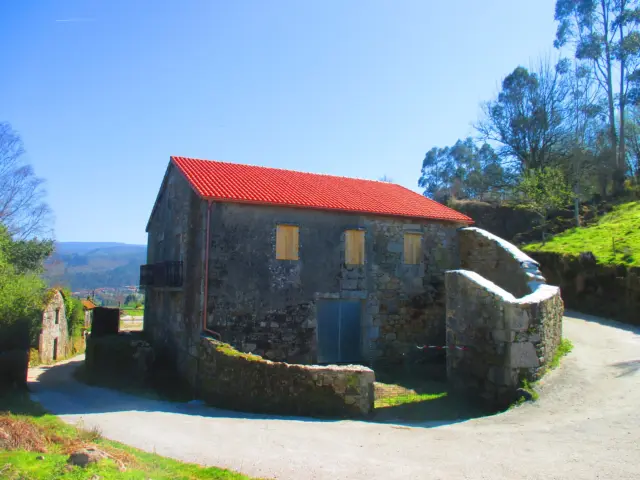 Rustic house on Po-222, 1