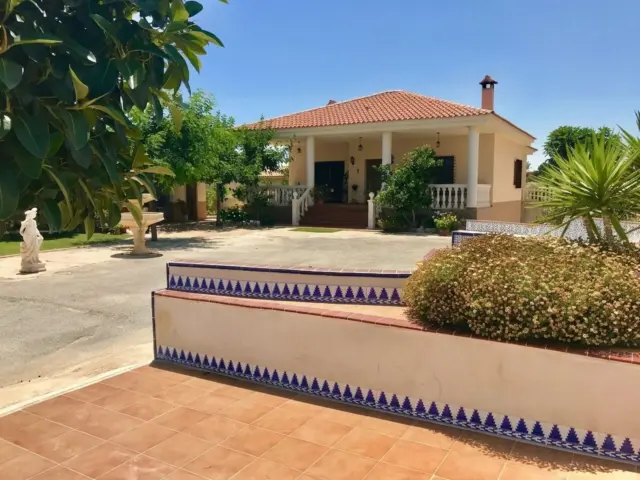 Single-family chalet at Camino de la Casa Groga, 13