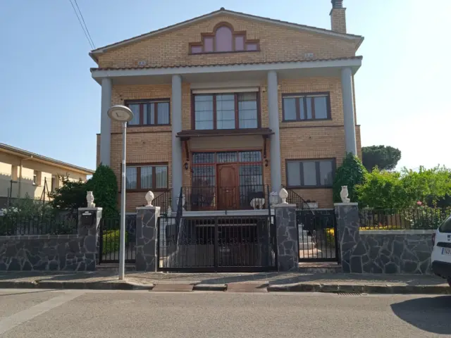 Casa en venta en Can Cabirol, Sils de 490.000 €