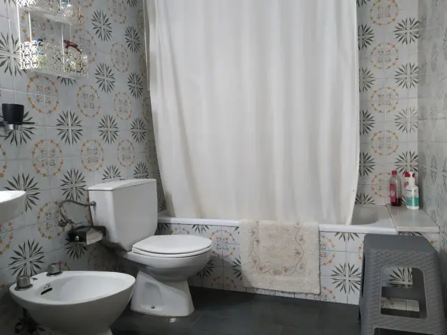 Apartment on Rambla de Joaquim Ruyra photo 9