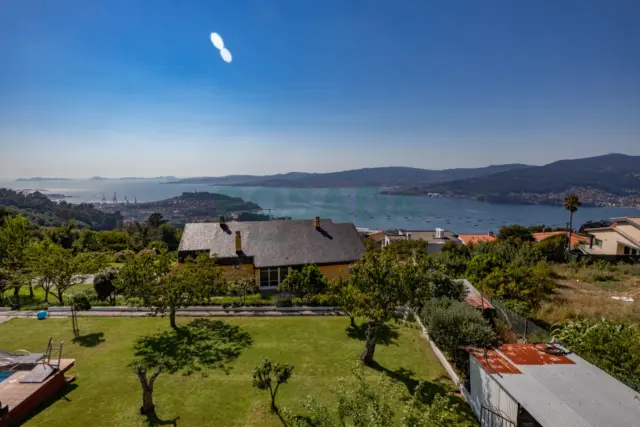 Casa en venta en Calle de la Perdiz, Teis (Vigo) de 595.000 €