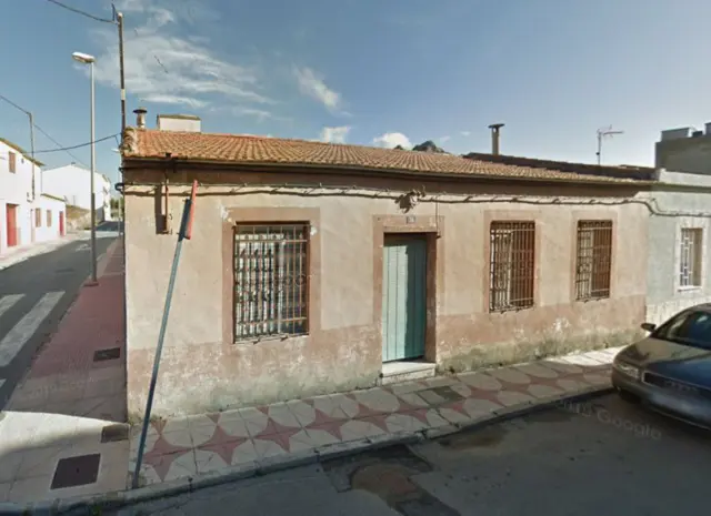 Casa adosada en venta en Carrer del Maestro Granados - Más