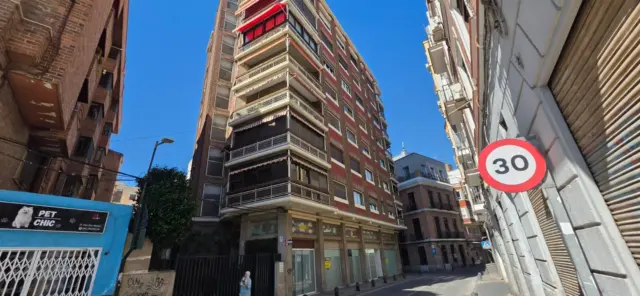 Flat on Calle Sagasta