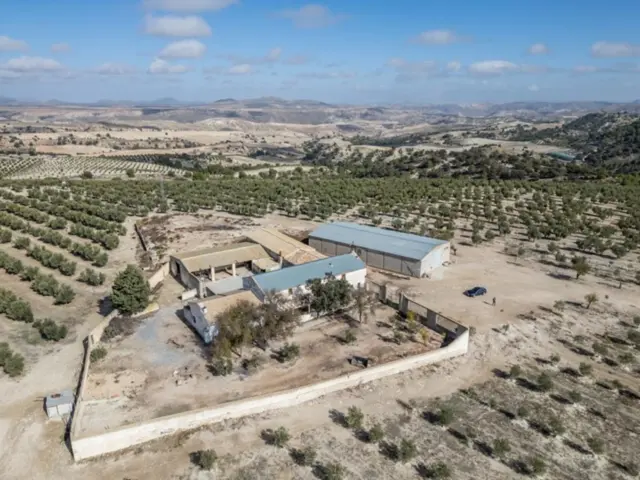Rustic farm on El Cejo Street