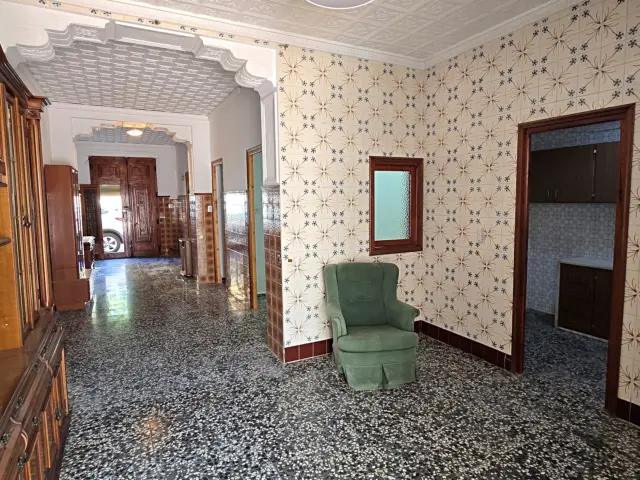 Terraced house in Montcada - Moncada