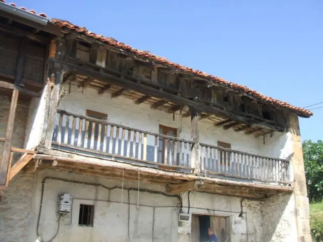 Rustic farm in Karrantza (Bizkaia)