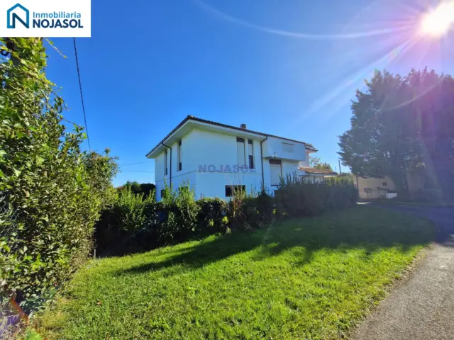 Detached house on Castillo Street photo 13
