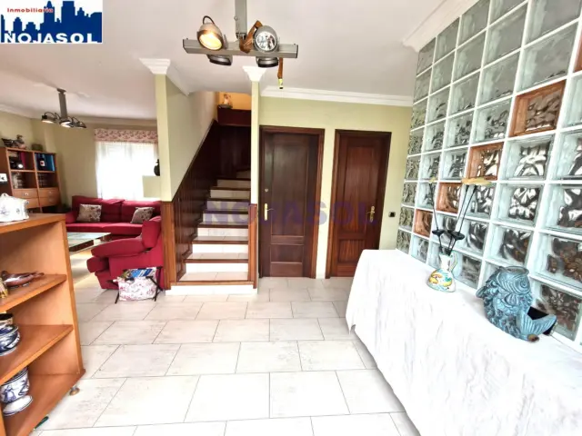 Detached house on Calle San Mames de Meruelo photo 18