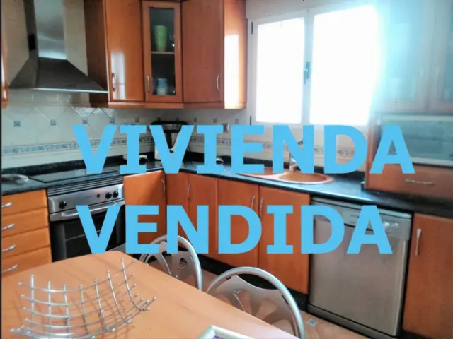 Flat on Calle de José Ruiz Ruiz, No. 30 photo 13