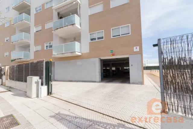 Garage for sale in Ctra. Madrid, Golf Guadiana-Cerro Gordo (Badajoz Capital) of 16.200 €