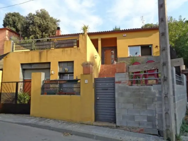 House on Carrer de la Garrotxa, 7 photo 13