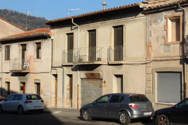 Casa en venta en Carretera de Girona, Castellfollit de la Roca (Castellfollit de La Roca) de 160.000 €