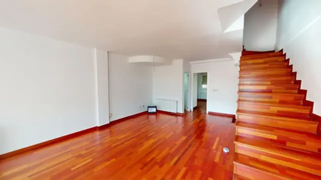 Duplex on Calle Maestra Carmen García