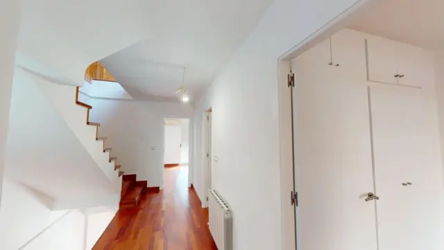 Duplex on Calle Maestra Carmen García photo 12