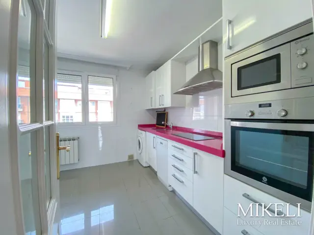 Apartment on Ernest Lluch Street photo 12