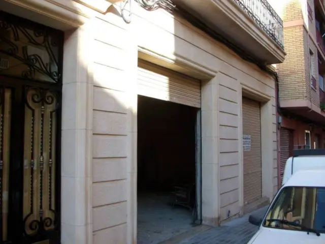 Local comercial en alquiler en Carrer del Salvador, Ibi de 500 €<span>/mes</span>