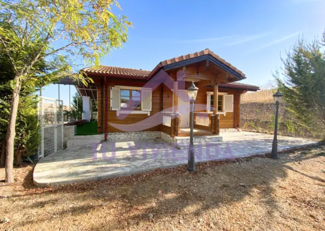 Rustic house on Calle Lugar Huerto Colis, No. 1