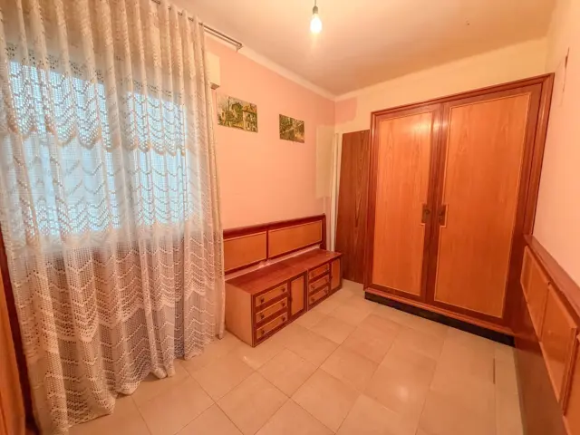 Apartment on Carrer de la Hispanitat photo 3