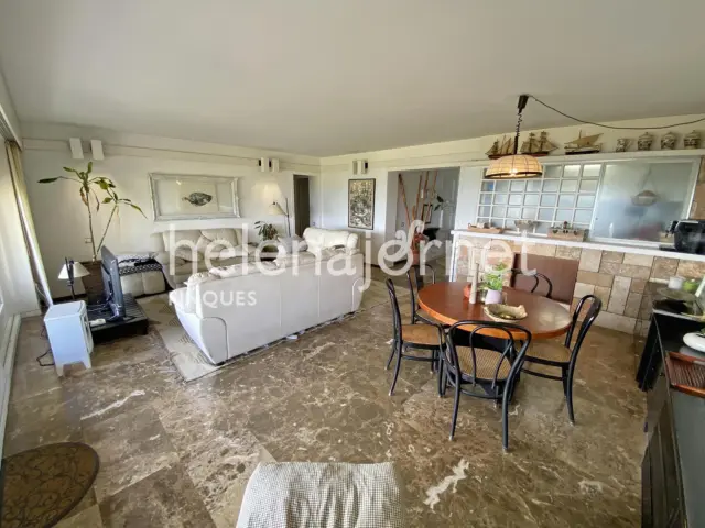 Apartment on Passeig Torrevalentins Street, No. 6 photo 10