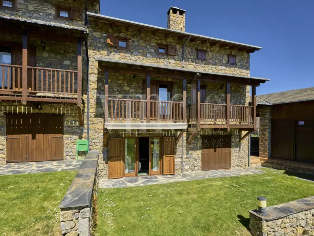 Terraced House in Urbanización Tercera Fase photo 3