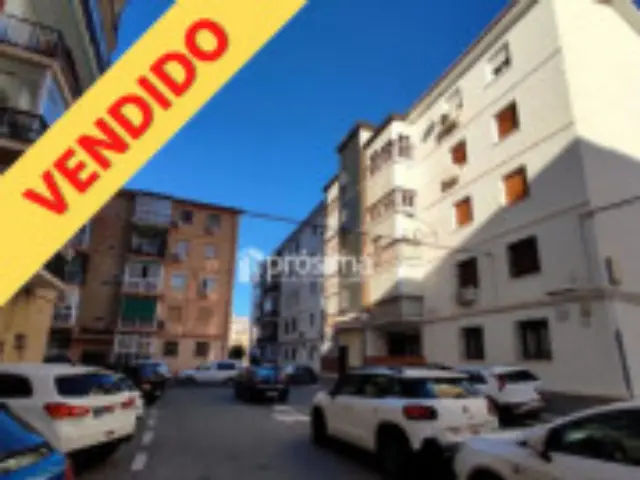 Flat on Calle Olivante de Laura photo 10
