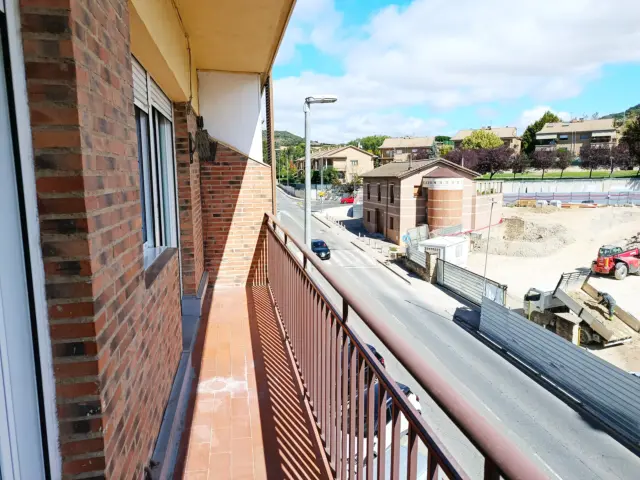 Apartment on Avenida de Yerri