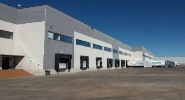 Nave industrial en alquiler en Avenida del Río Henares, Alovera de 89.570 €<span>/mes</span>