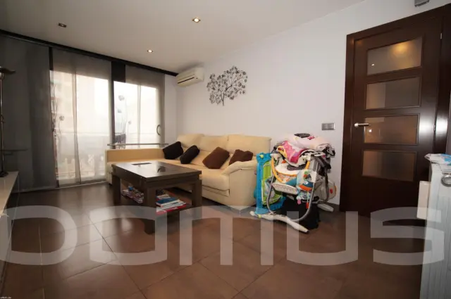 Apartment in Sant Vicenç Dels Horts photo 2