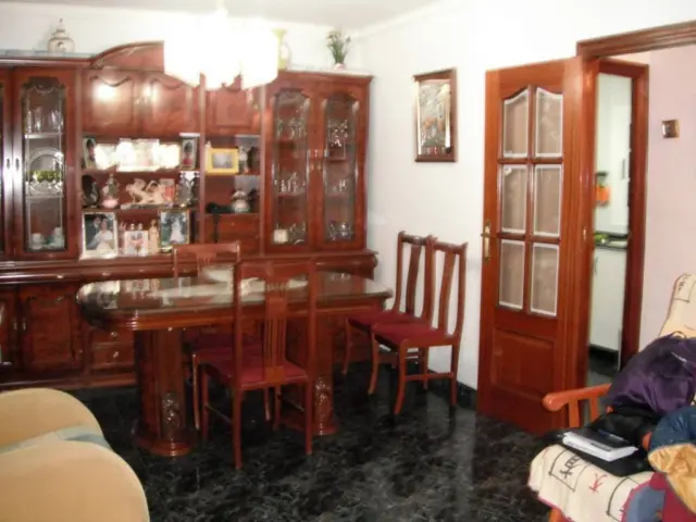 Apartment on Mosenn Jacinto Verdaguer Street photo 6
