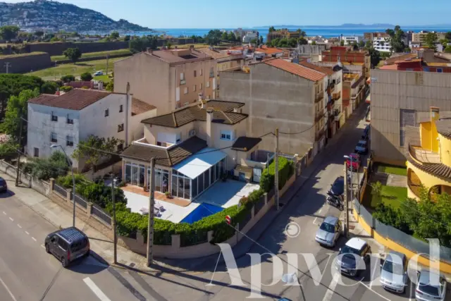 Casa en venta en Carrer del Puigmal, 24, Mas Mates-Boscà-Mas Fumats (Roses) de 636.000 €