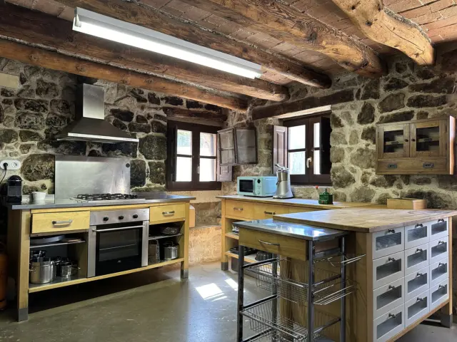 Rustic finca on Calle Cal França, No. S/N